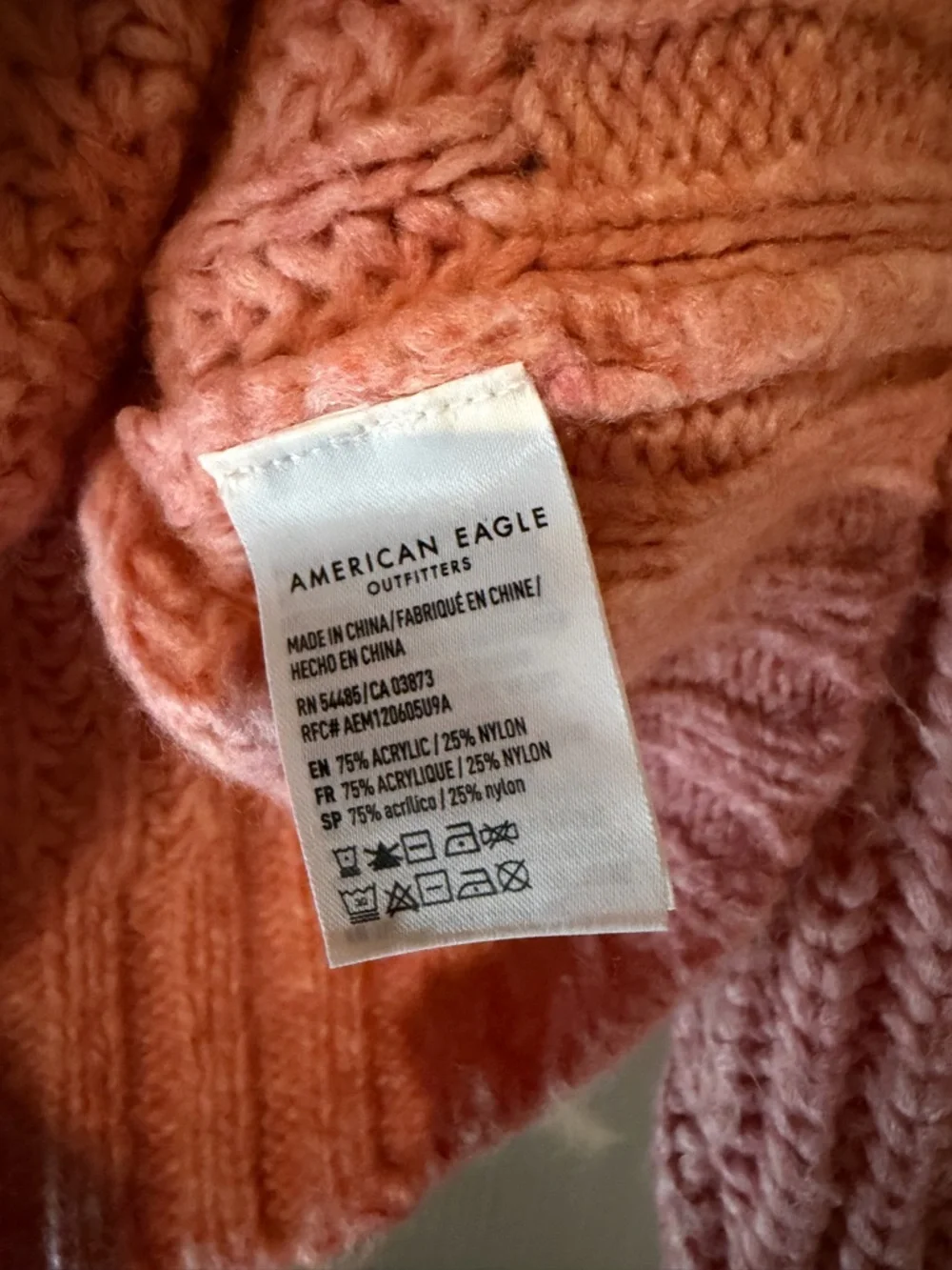 American Eagle Outfitters Dusty Pink Chunky Crewneck Sweater Medium